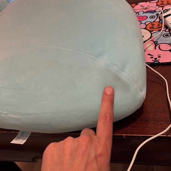 Miley Llama Stackable w/rainbow belly Squishmallow 12” - Picture 5 of 5